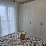 Fontana Sea View Apartman *