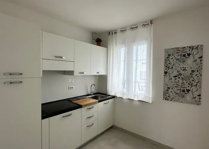 Fontana Sea View Apartment *